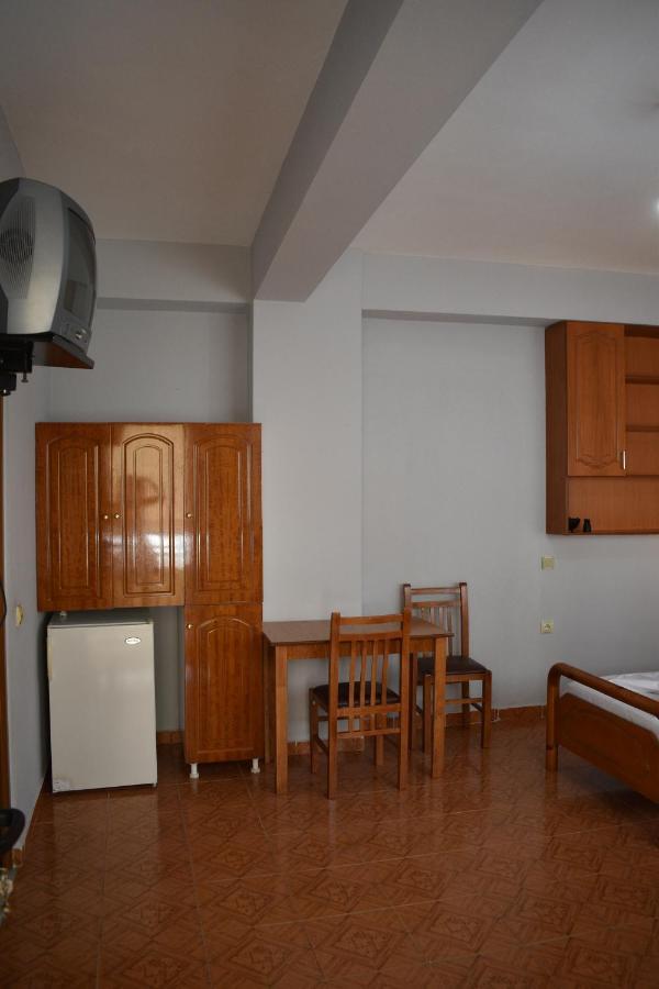 Peti Appartement Sarandë
